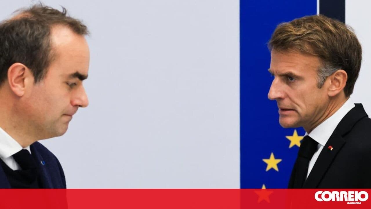 Gráfico de juros da dívida pública em tela de computador com indicadores financeiros