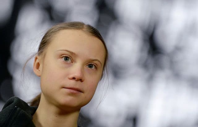 Greta Thunberg em foto de perfil, ativista ambiental sueca
