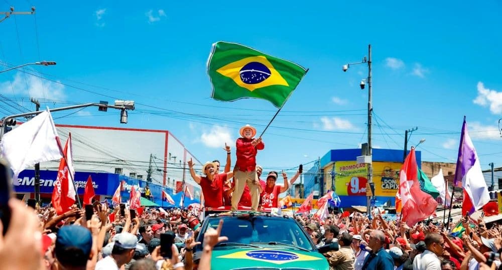 Luiz Inácio Lula da Silva discursando durante cerimônia em Brasília